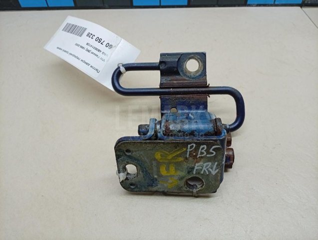 Петля двери передней правой нижняя