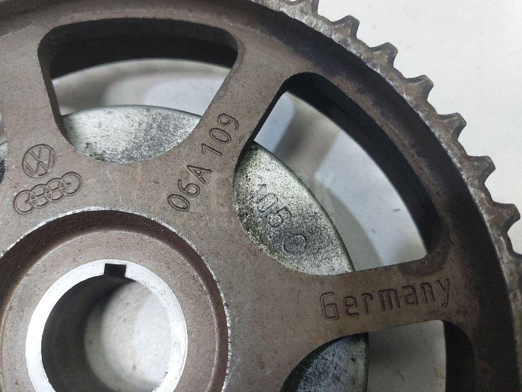 Шестерня (шкив) распредвала