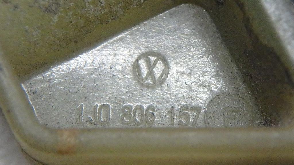 Кронштейн радиатора