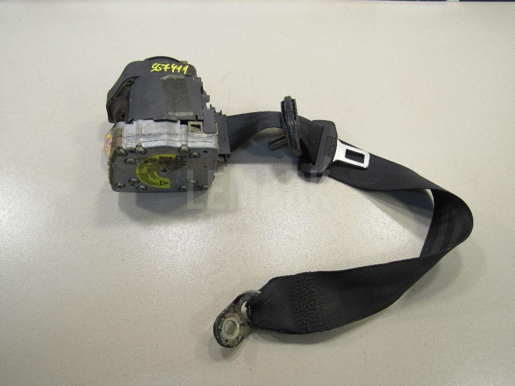 Ремень безопасности