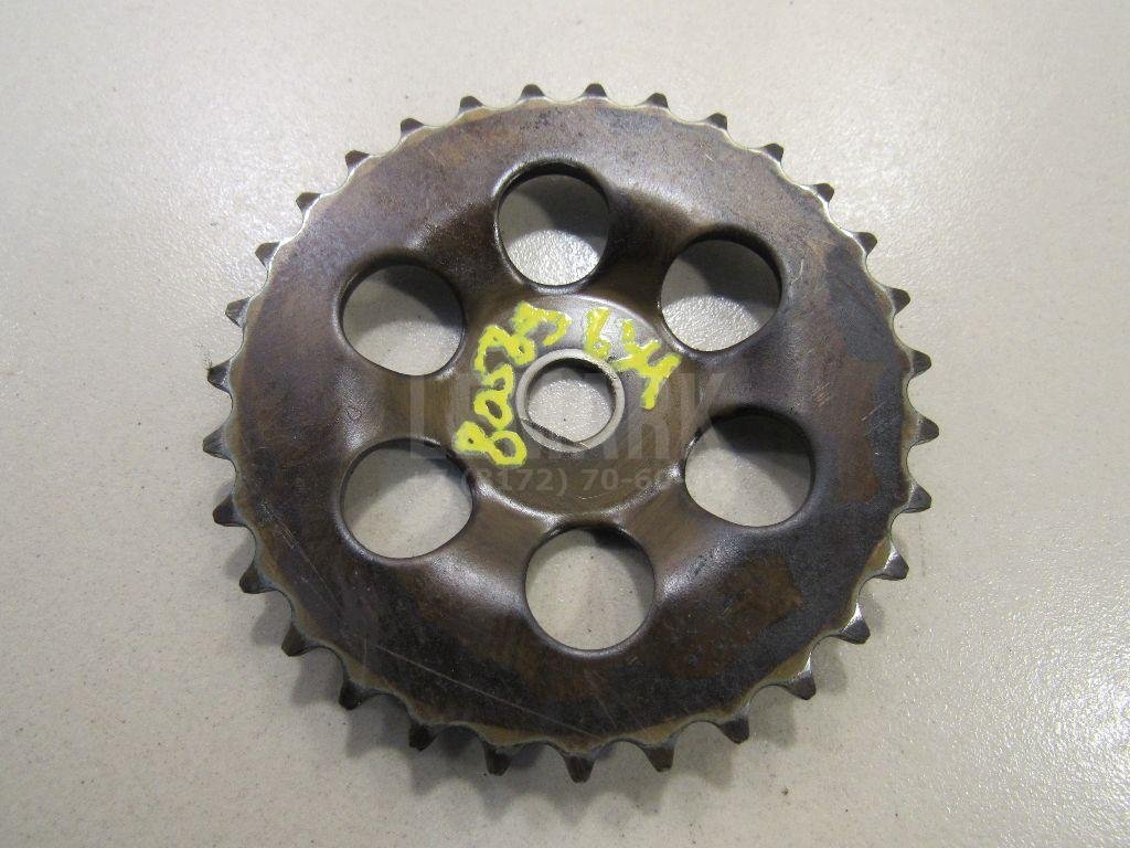 Шестерня привода масляного насоса