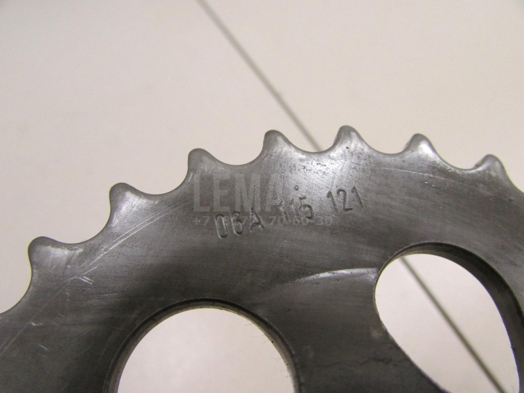 Шестерня привода масляного насоса для  Audi A4 [B6] 2000-2004