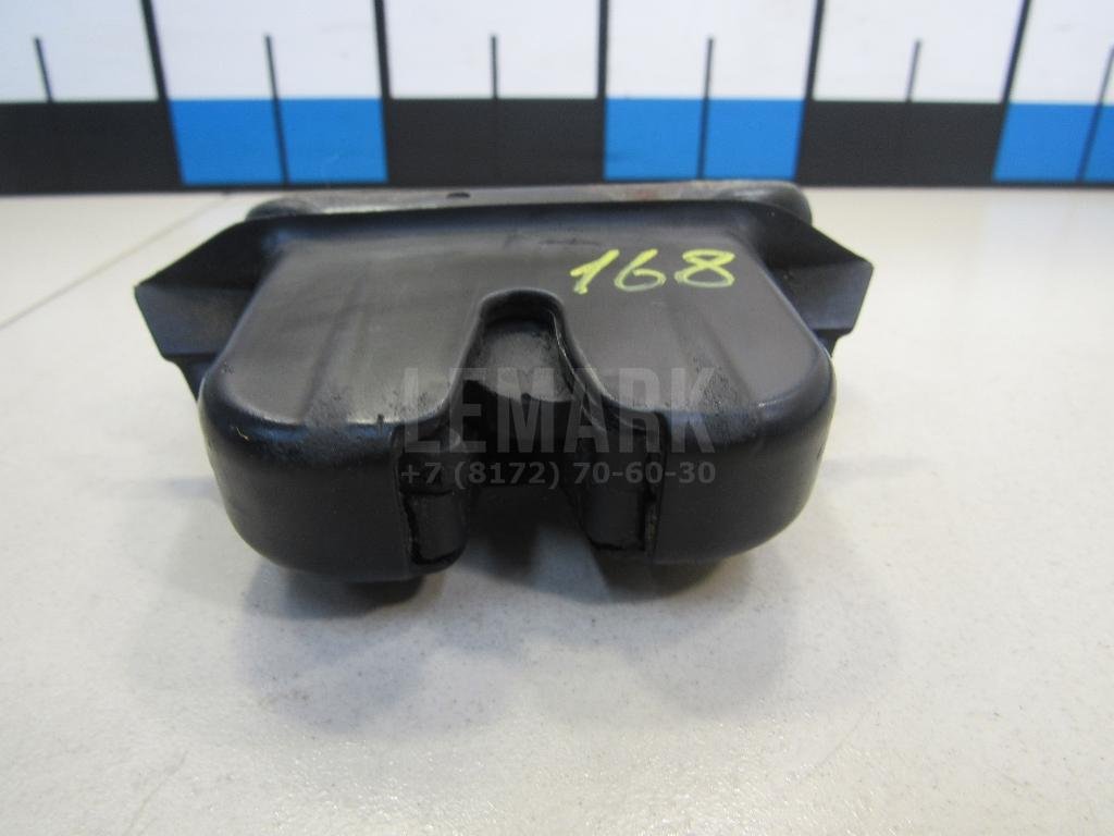 Замок багажника