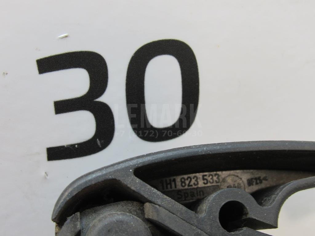 Ручка открывания капота