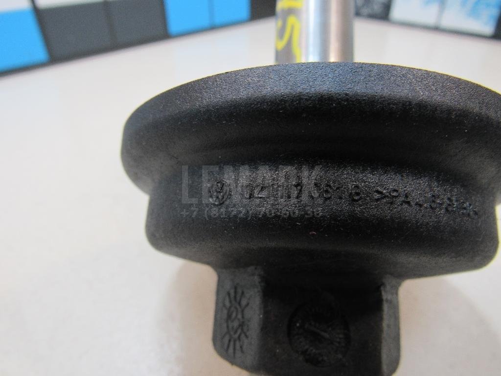 Крышка масляного радиатора