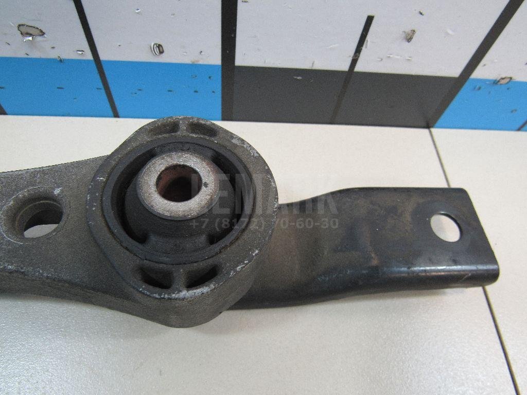 Опора КПП задняя