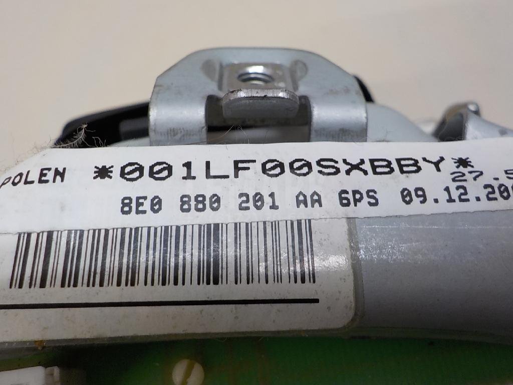 Подушка безопасности в рулевое колесо