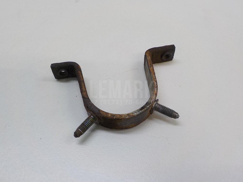 Крепеж рулевой рейки