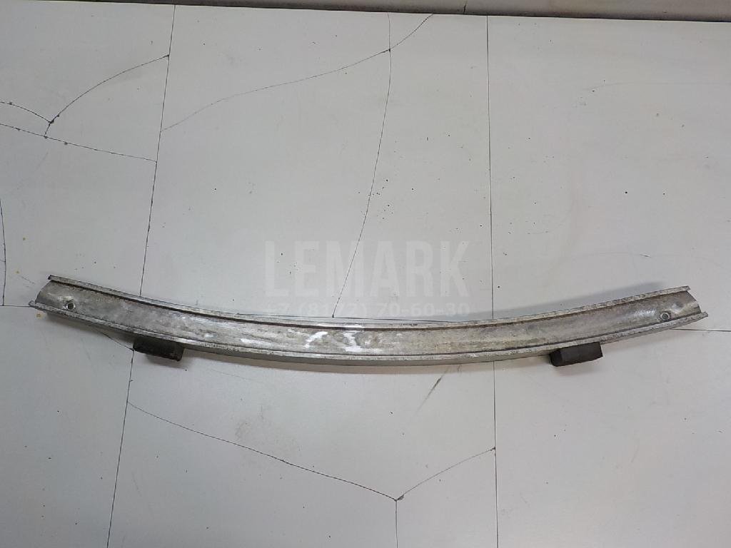 Усилитель переднего бампера