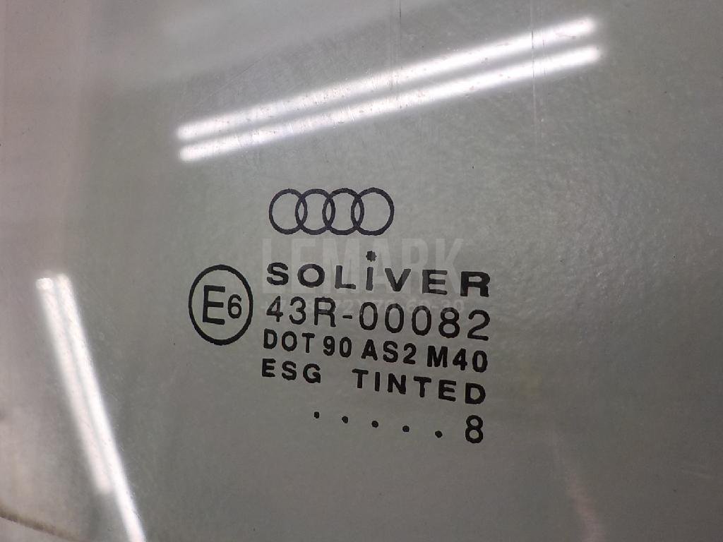 Стекло двери передней правой