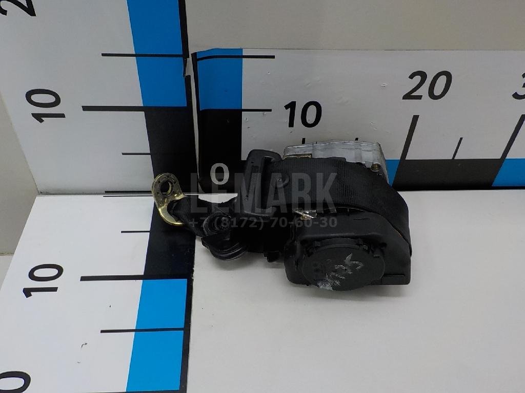 Ремень безопасности