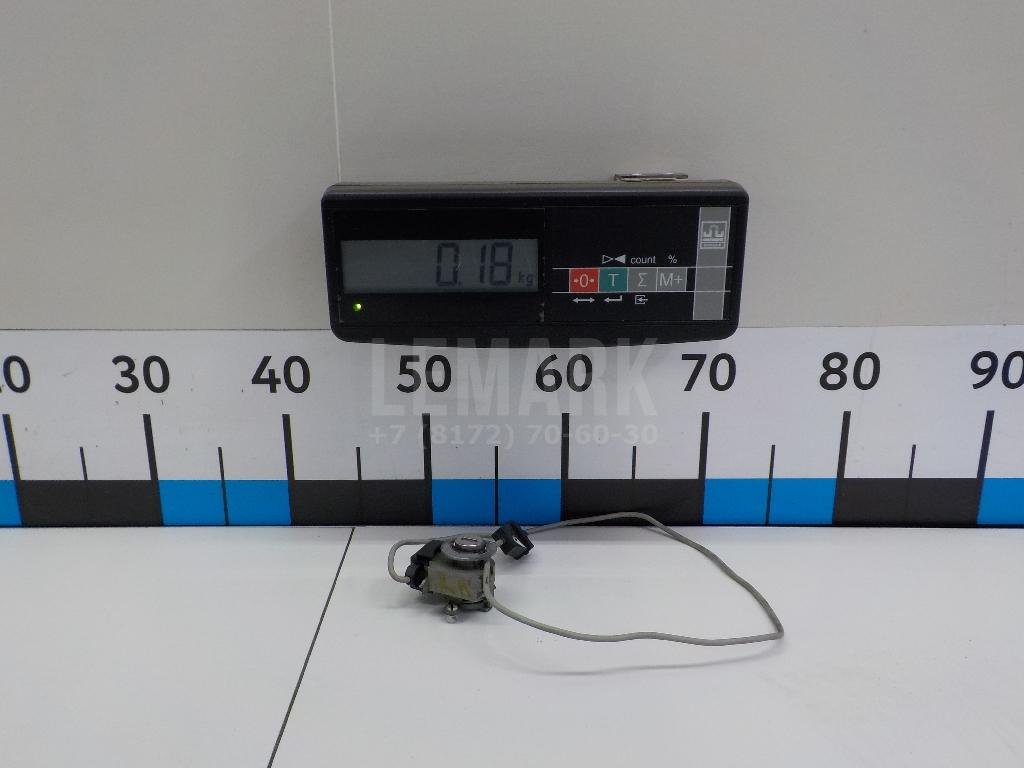 Вставка замка двери прав.