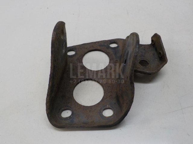 Кронштейн задней балки