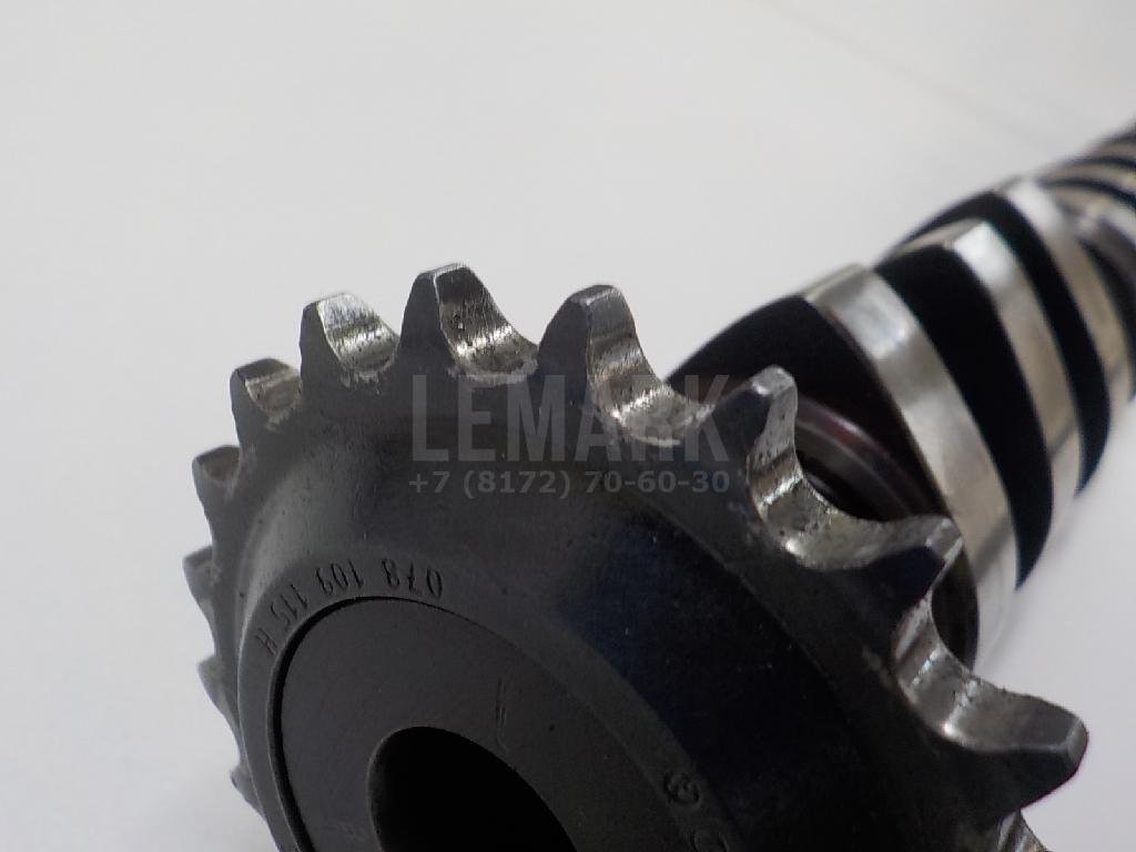 Распредвал впускной для  Audi A4 [B9] 2015