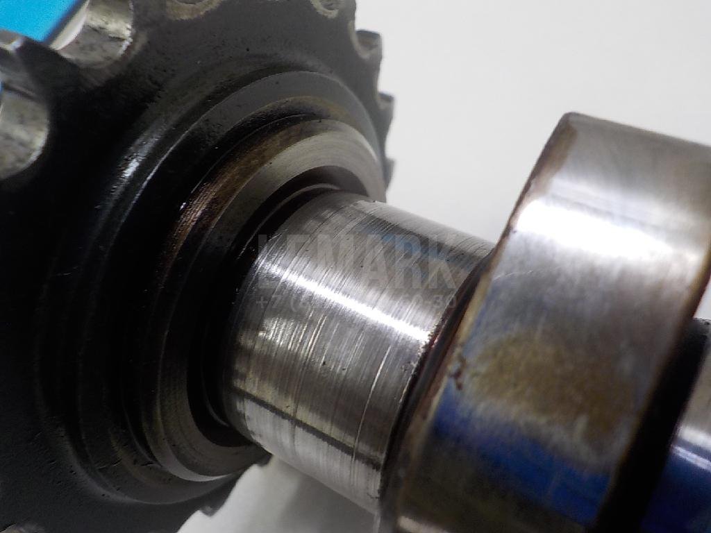 Распредвал впускной для  Audi A4 [B9] 2015