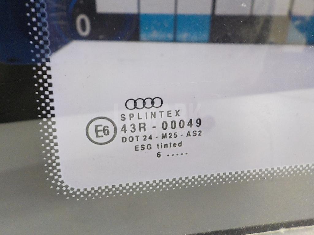 Стекло кузовное открывающееся (форточка) левое