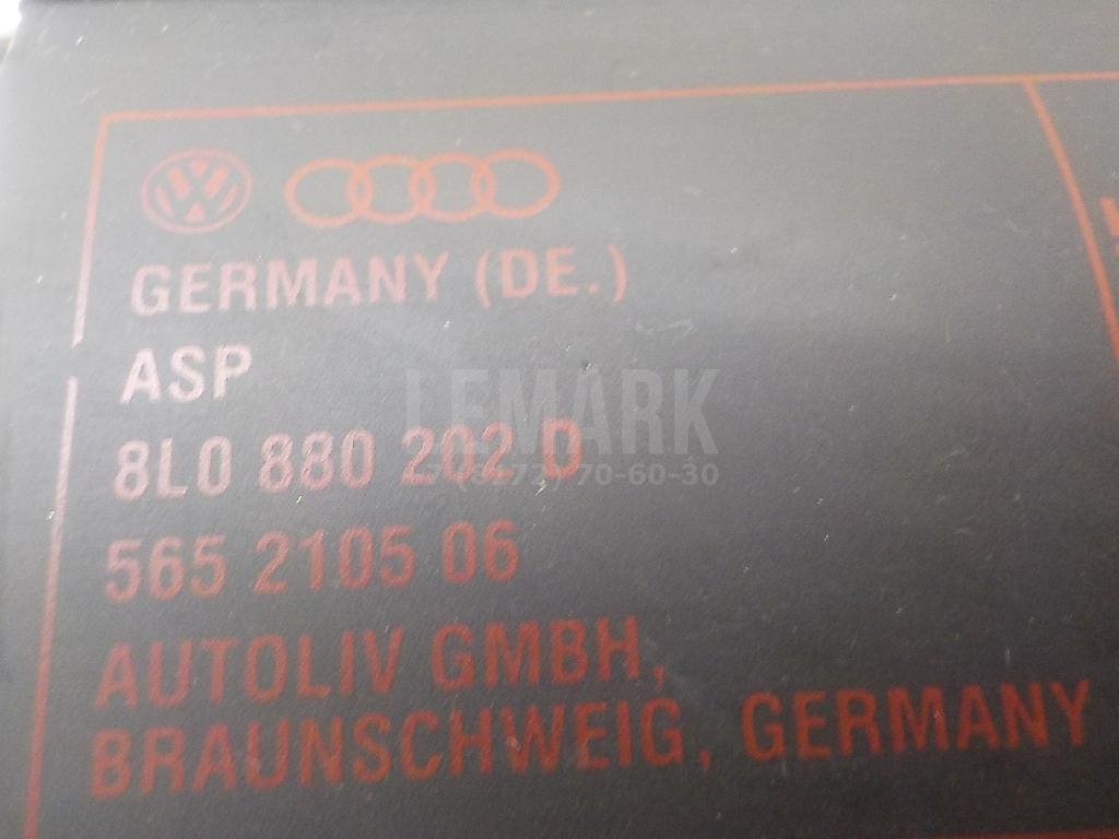 Подушка безопасности пассажирская (в торпедо)