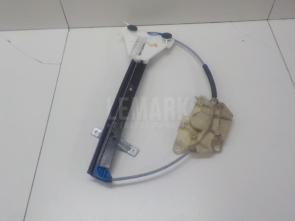 Стеклоподъемник электр. задний правый