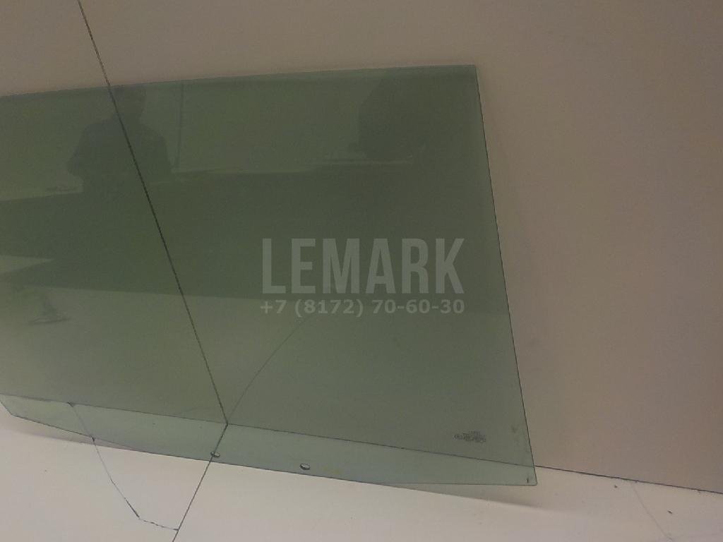 Стекло двери задней правой