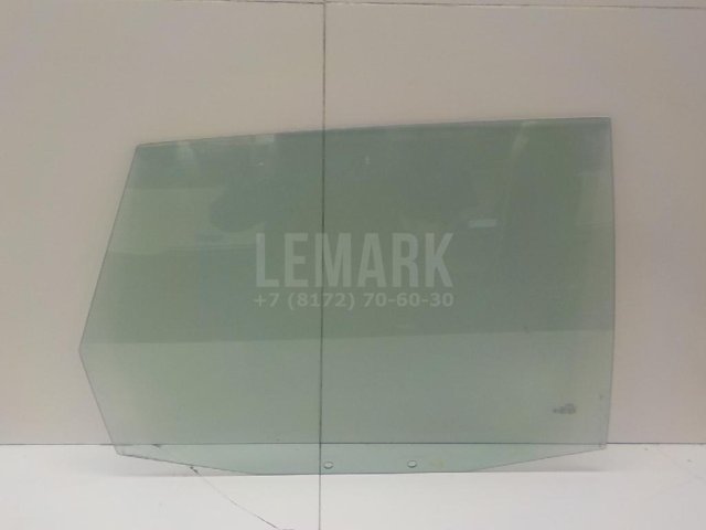 Стекло двери задней правой