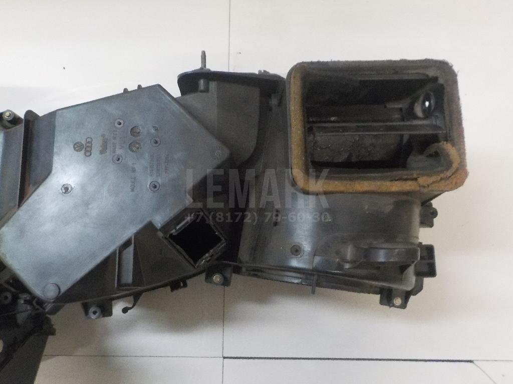 Корпус отопителя для  Audi A3 [8PA] Sportback 2004-2013