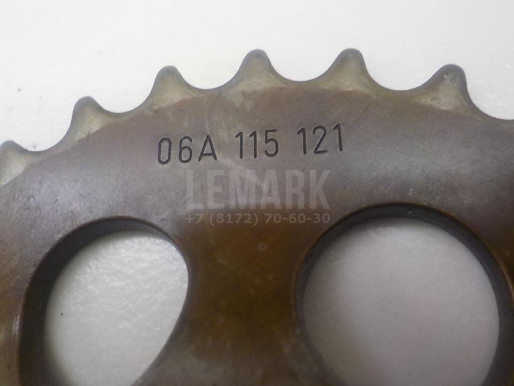 Шестерня привода масляного насоса