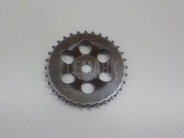 Шестерня привода масляного насоса