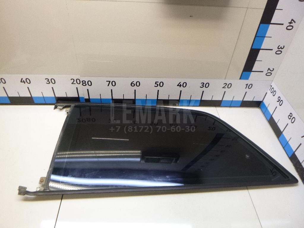 Стекло кузовное открывающееся (форточка) левое