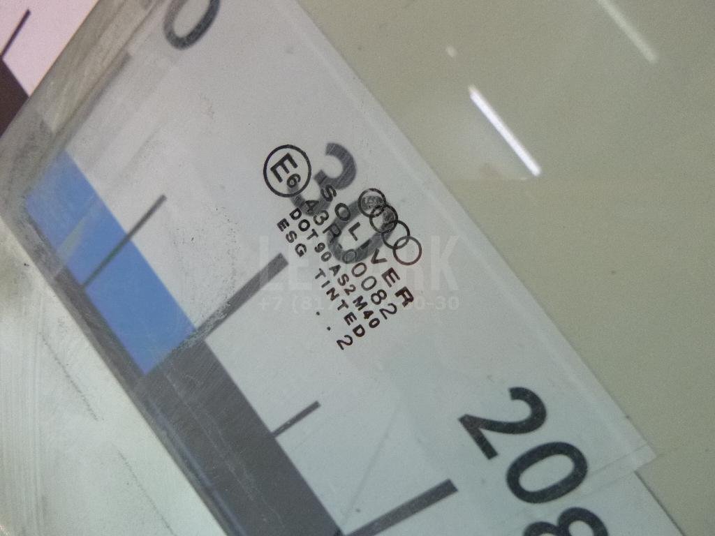 Стекло двери передней правой