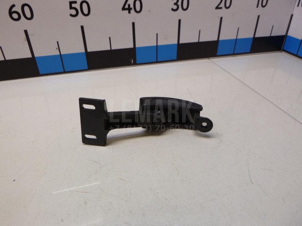 Замок бокового стекла