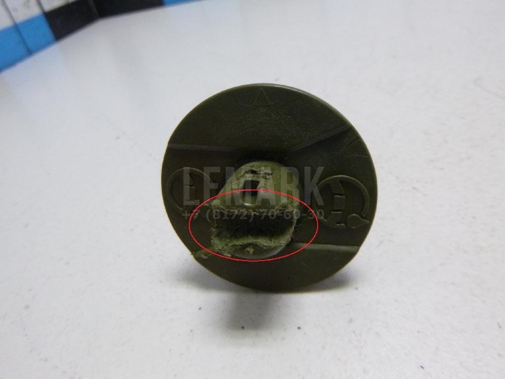 Крышка бачка гидроусилителя