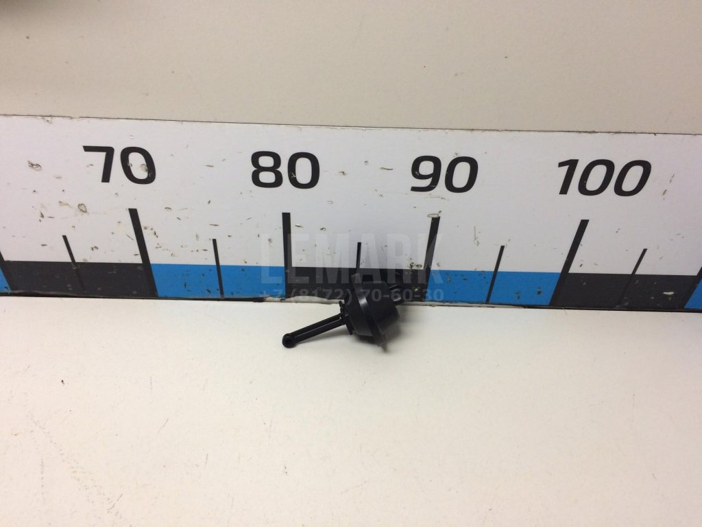 Клапан вакуумный