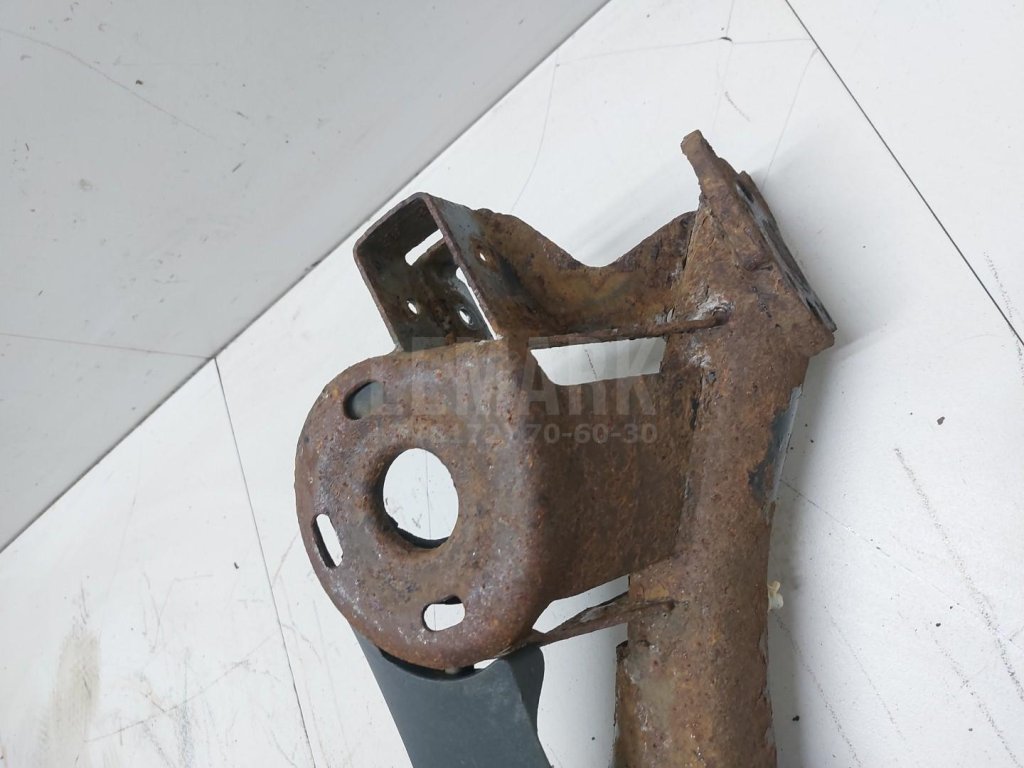 Балка задняя