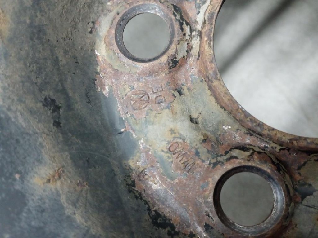 Диск колесный железо