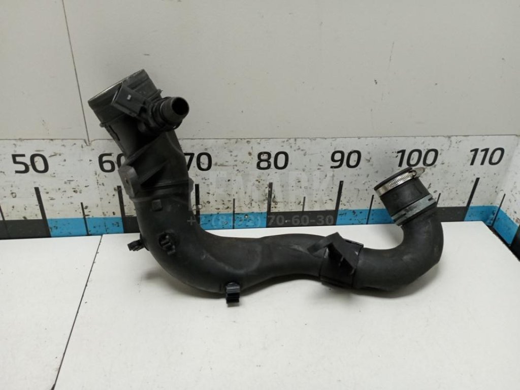 Патрубок воздушного фильтра