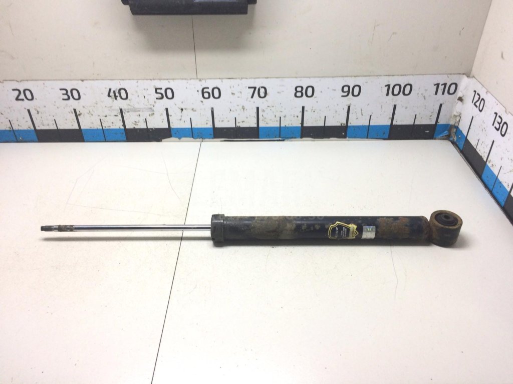 Амортизатор задний