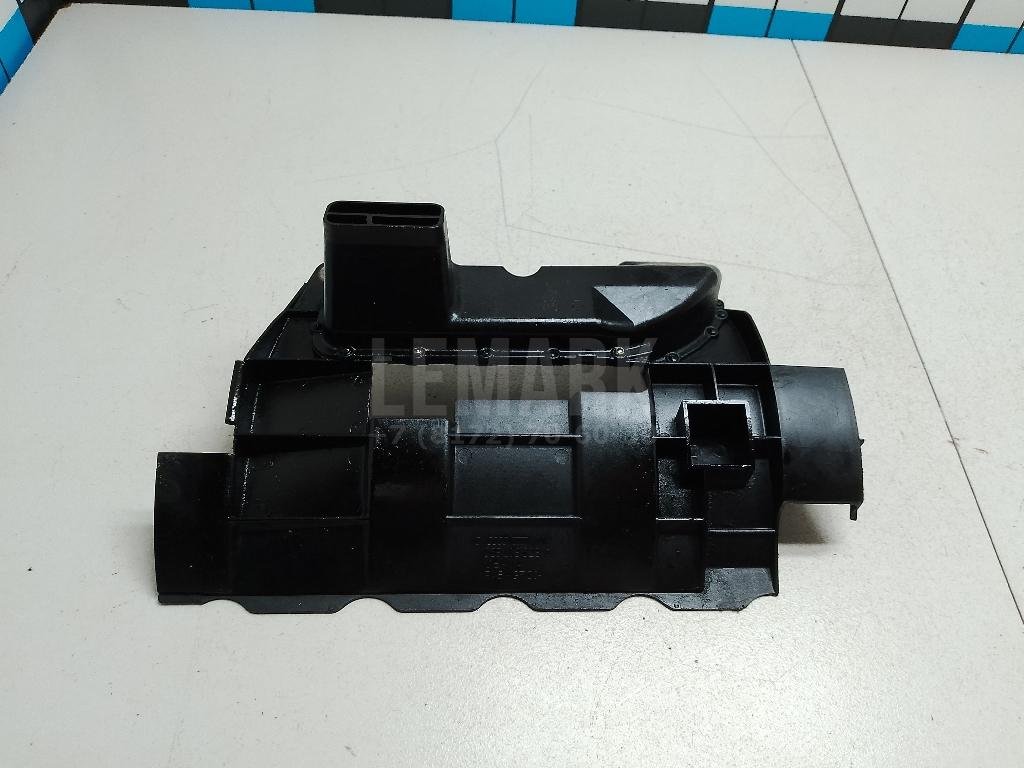 Маслоотражатель