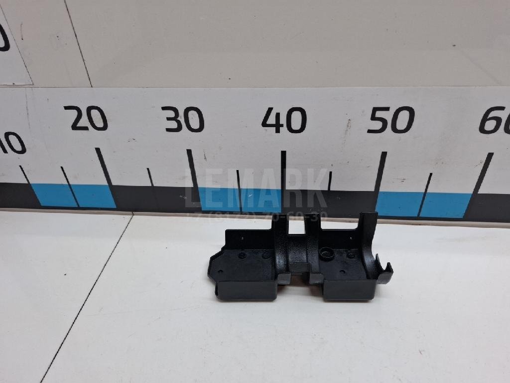 Маслоотражатель