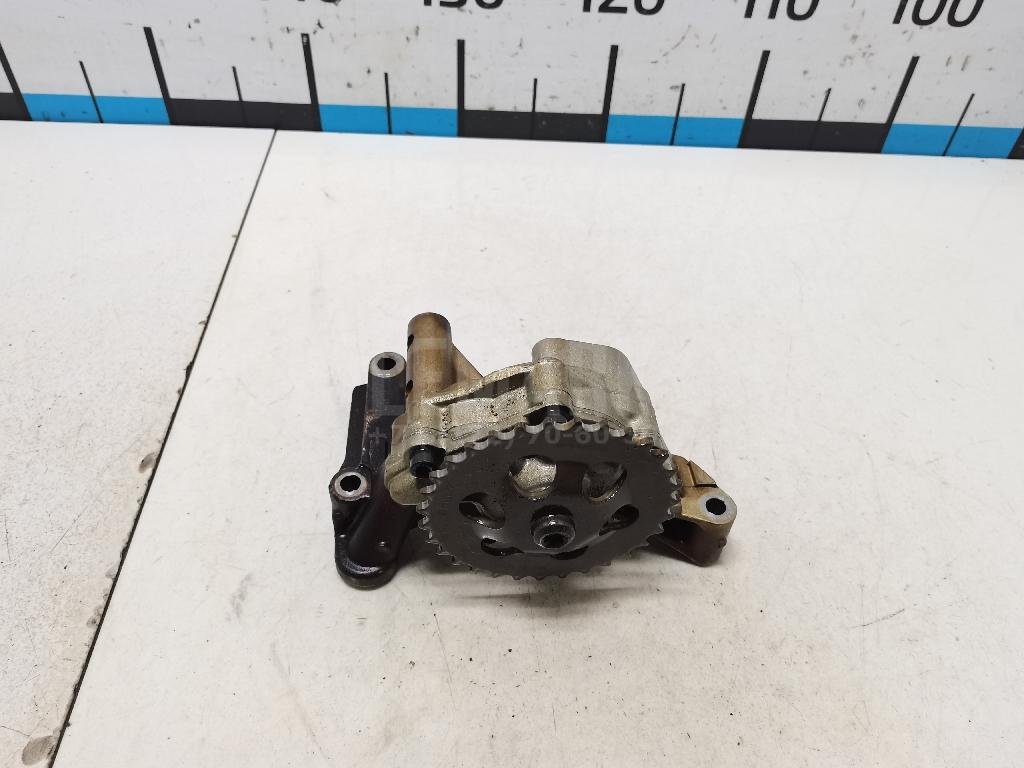 Насос масляный