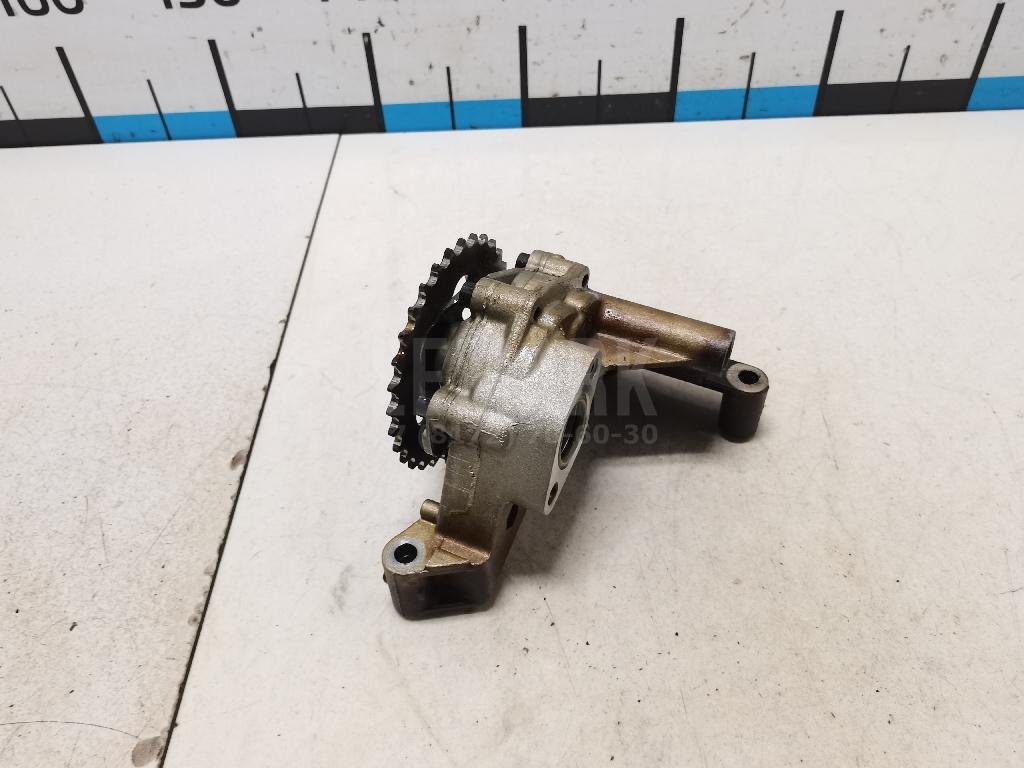 Насос масляный