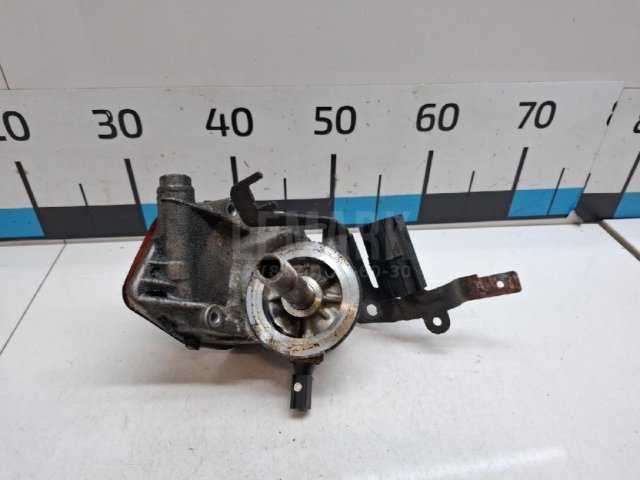 Кронштейн масляного фильтра