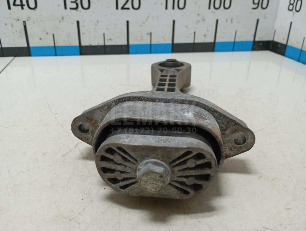 Опора двигателя задняя