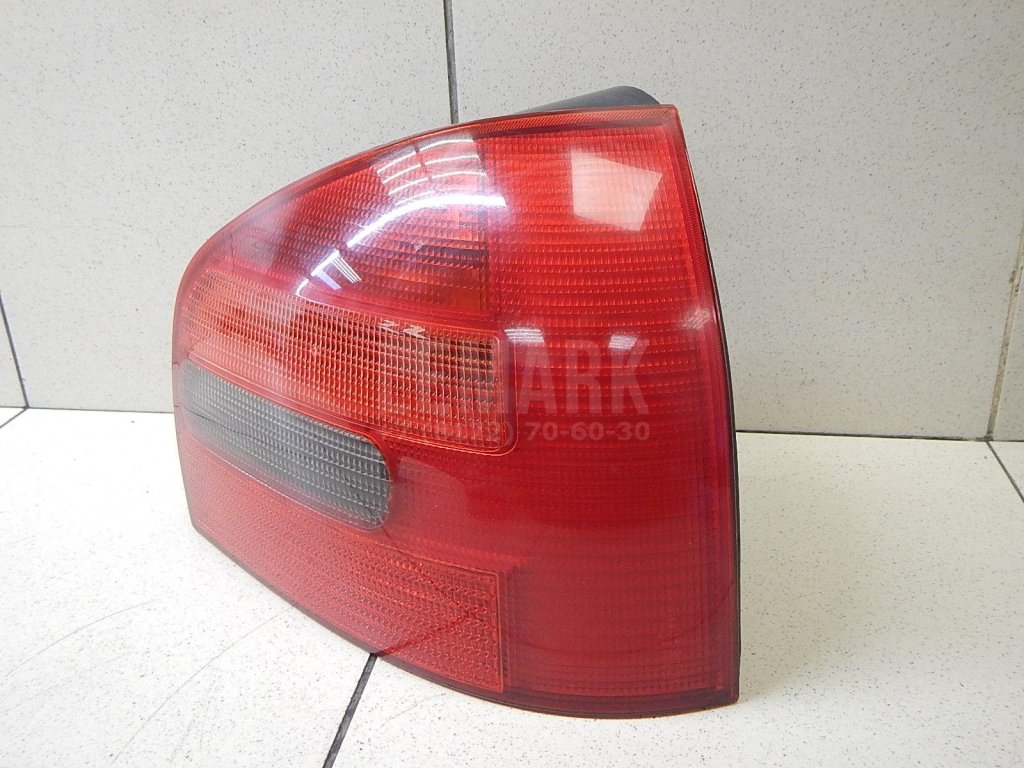 Фонарь задний правый для  Alfa Romeo 164 1987-1998