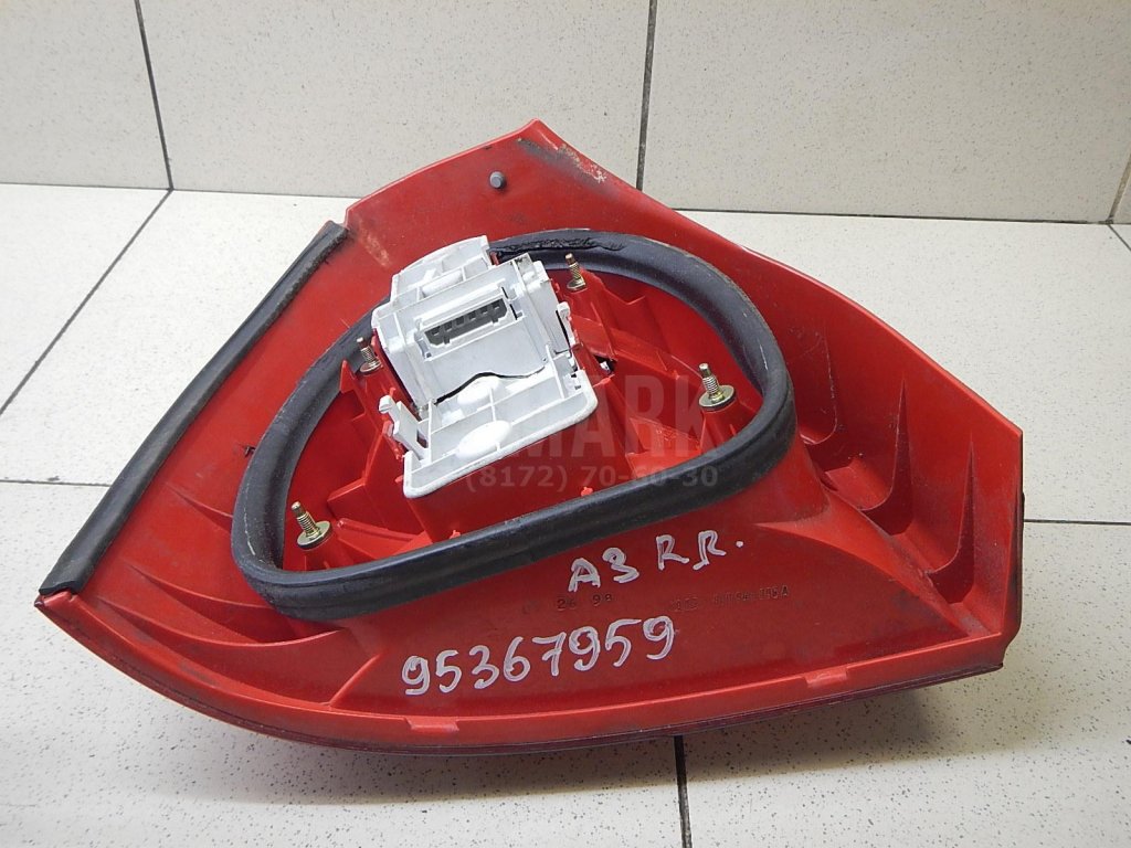 Фонарь задний правый для  Alfa Romeo 164 1987-1998