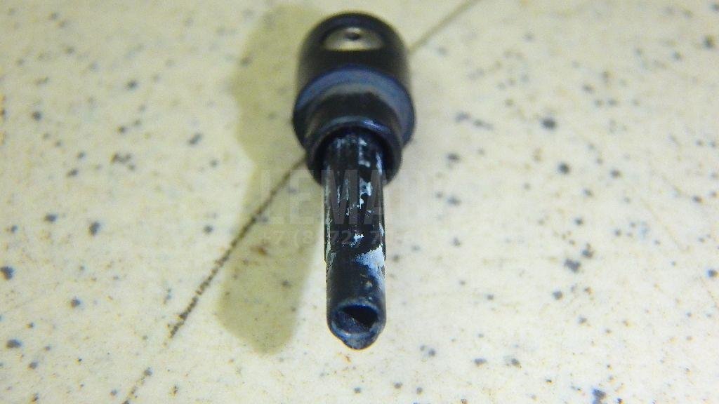 Форсунка омывателя зад стекла