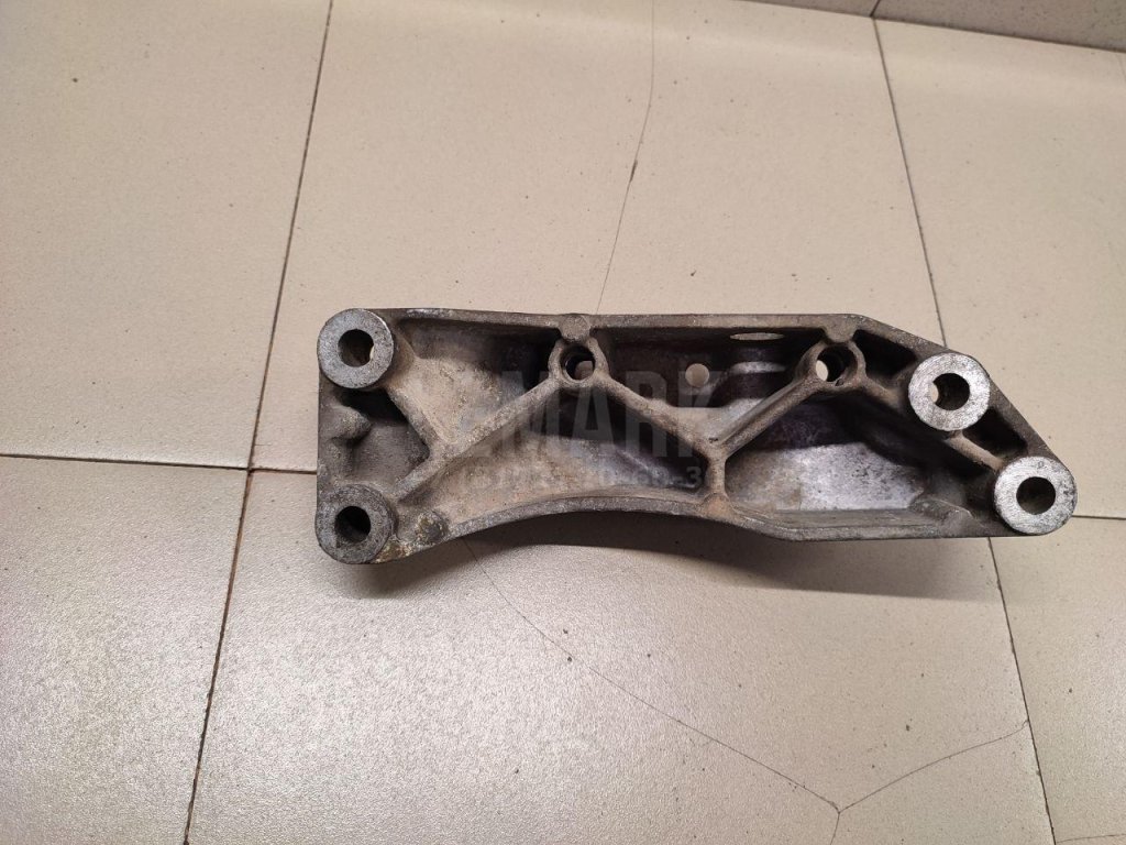 Кронштейн КПП