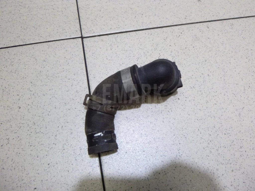 Патрубок отопителя