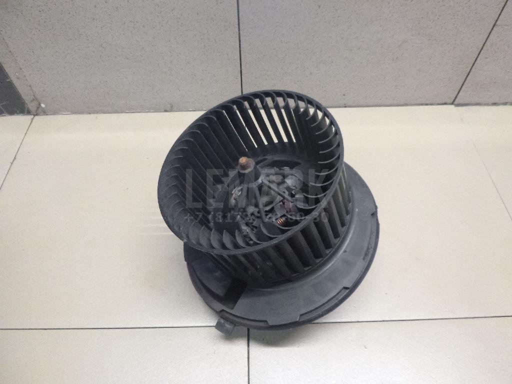 Моторчик отопителя