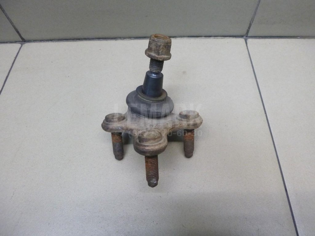 Опора шаровая правая передней подвески