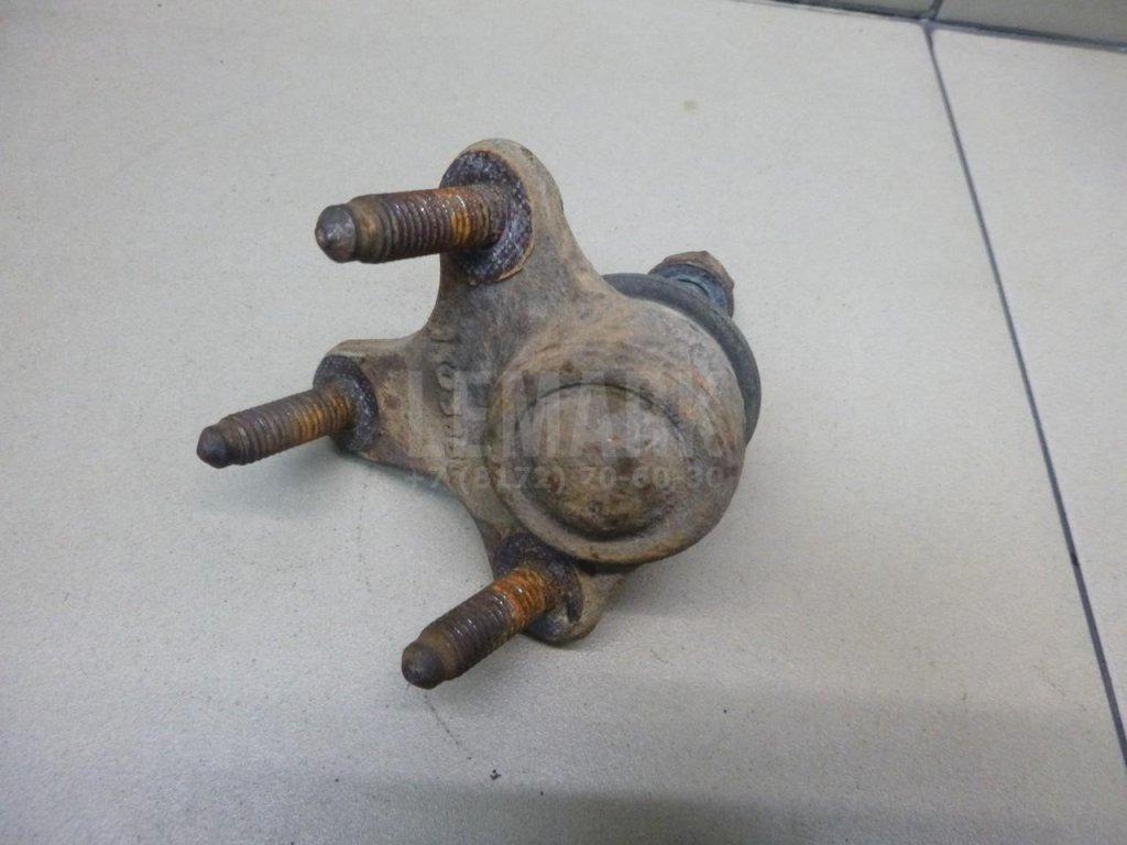 Опора шаровая правая передней подвески